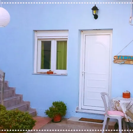 Gabari Studio Holiday home *